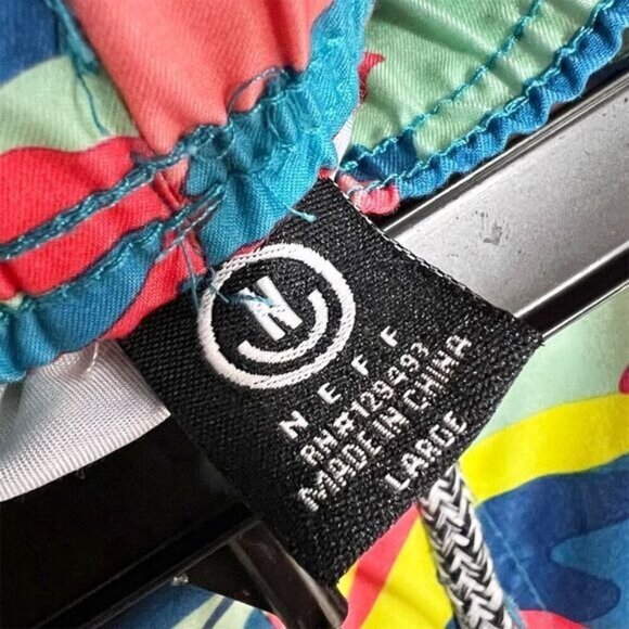 Neff Multicolor Floral Swim Trunks Board Shorts L Hawaiian Beach Tropical - Picture 4 of 5